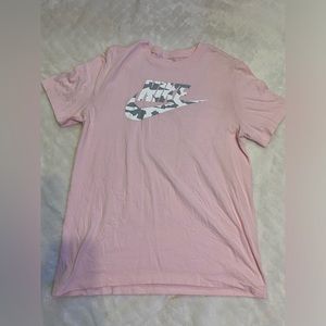 nike tshirt